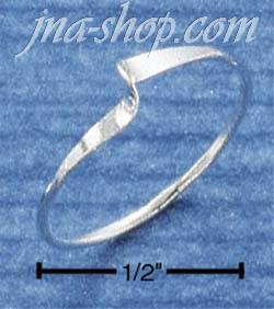 Sterling Silver WAVE CENTER TWIST RING SIZES 4-8 - Click Image to Close