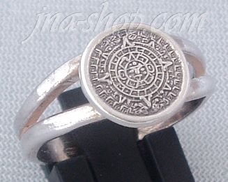 Sterling Silver Aztec Sun Calendar Ring sz 7 - Click Image to Close