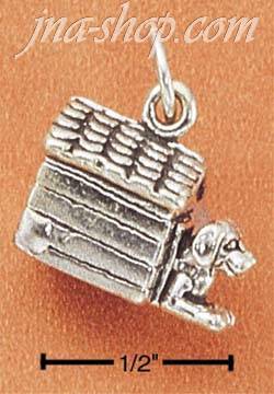 Sterling Silver DOG IN DOGHOUSE CHARM - Click Image to Close