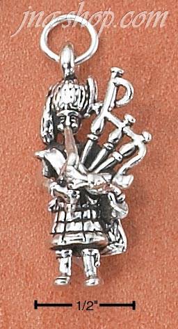 Sterling Silver BAGPIPE PLAYER WITH INSTRUMENT - Click Image to Close