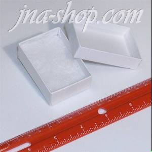 WHITE COTTON FILLED GIFT BOX 2-1/2" X 1-3/4" X 1"