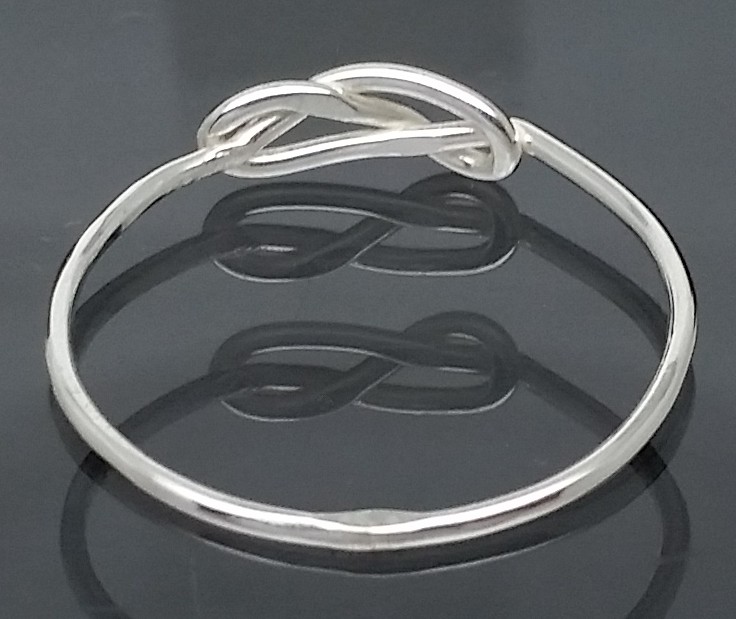 Sterling Silver INFINITY KNOT RING SIZE 7